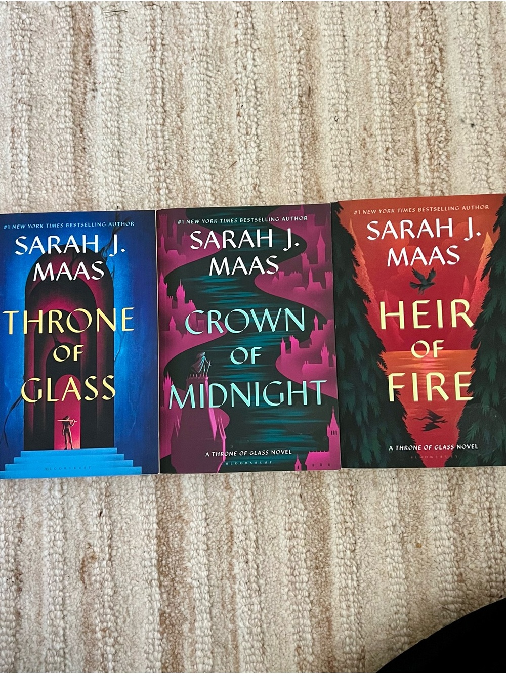Sarah J Maas Book Series